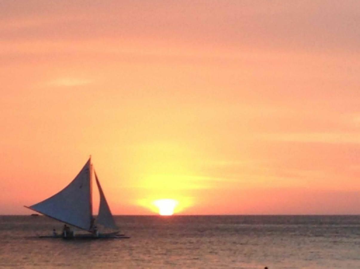 Chateau De Boracay Balabag (Boracay) Exterior foto