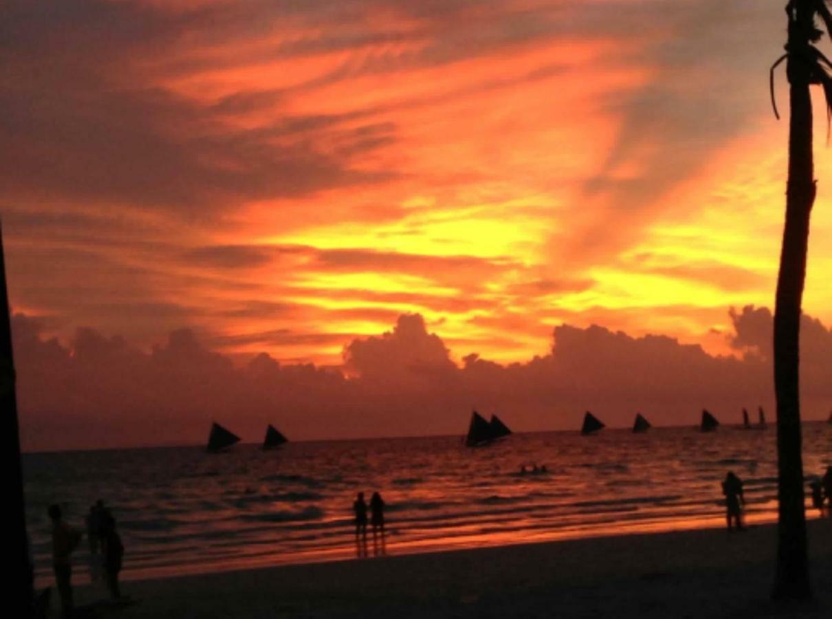Chateau De Boracay Balabag (Boracay) Exterior foto